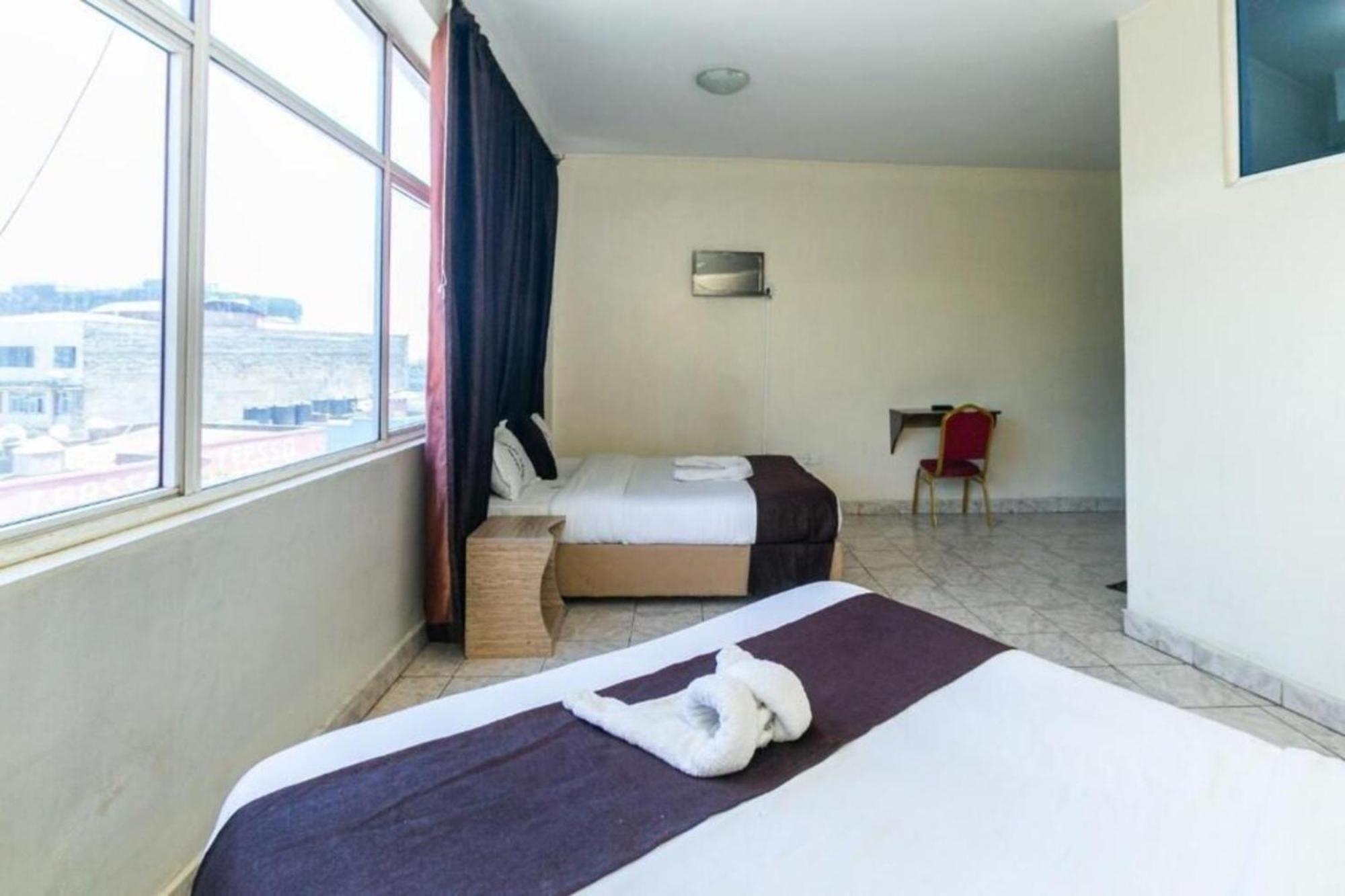 Fahari Bliss Hotel Найроби Екстериор снимка