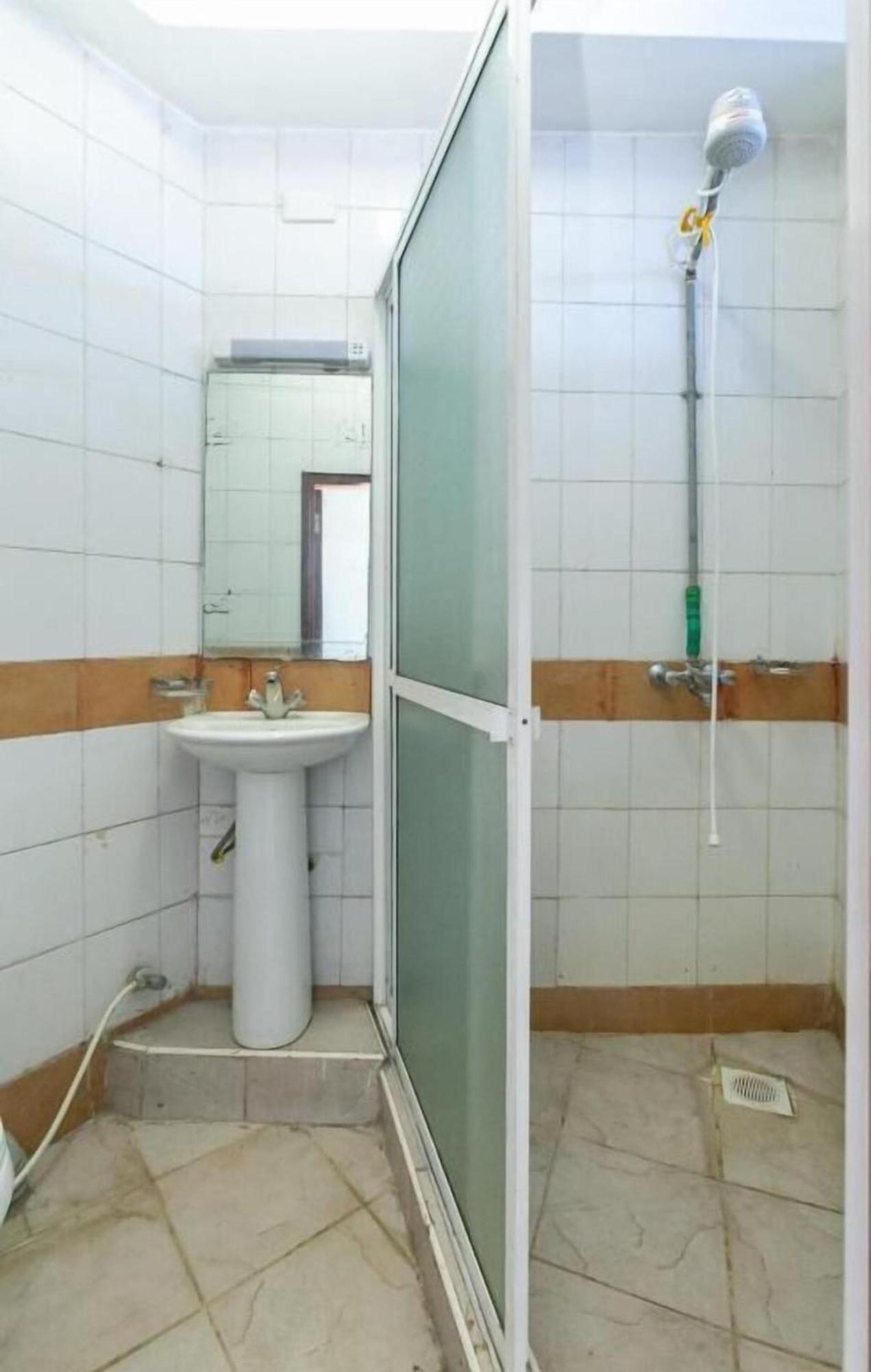 Fahari Bliss Hotel Найроби Екстериор снимка