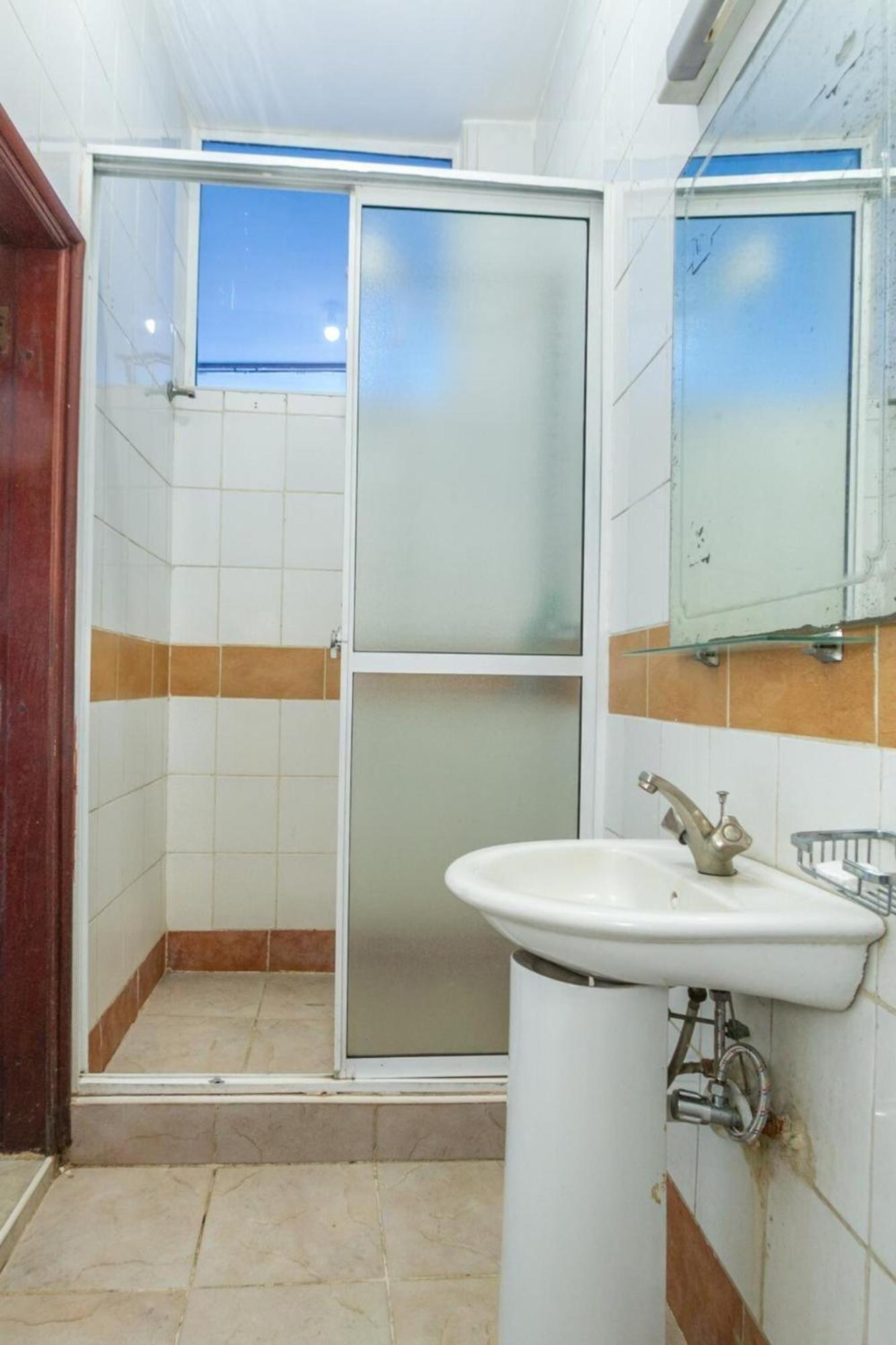 Fahari Bliss Hotel Найроби Екстериор снимка